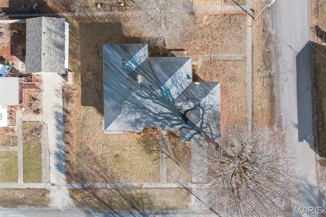 205 W Magnolia Street, Marine, IL 62061