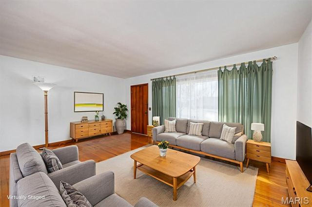 205 W Magnolia Street, Marine, IL 62061