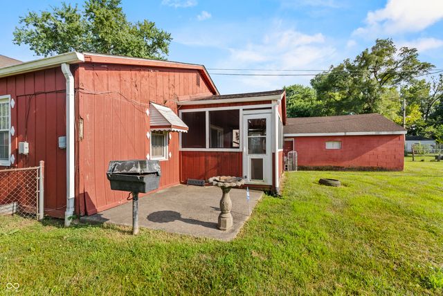 3744 Kinnear Avenue, Indianapolis, IN 46218