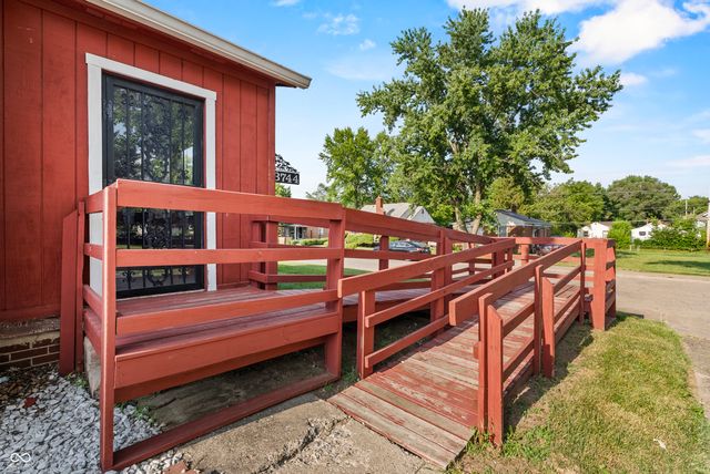 3744 Kinnear Avenue, Indianapolis, IN 46218