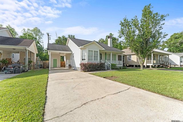 25400 Homestead Dr, Denham Springs, LA 70726