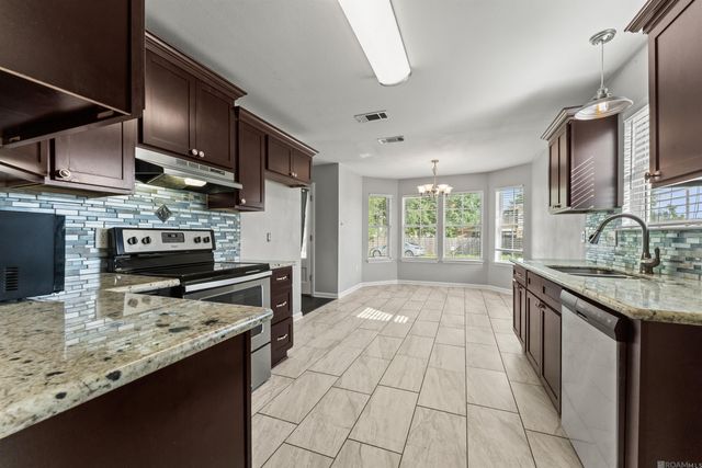 25400 Homestead Dr, Denham Springs, LA 70726