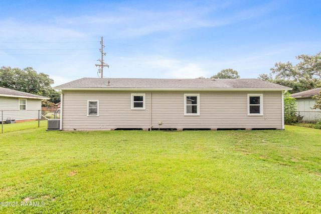 209 N Avenue North, Crowley, LA 70526