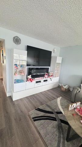 3021 Ellesmere B 3021, Deerfield Beach, FL 33442