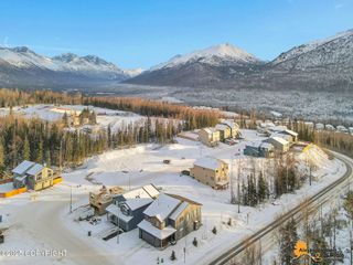 9520 Grey Owl Way, Eagle River, AK 99577