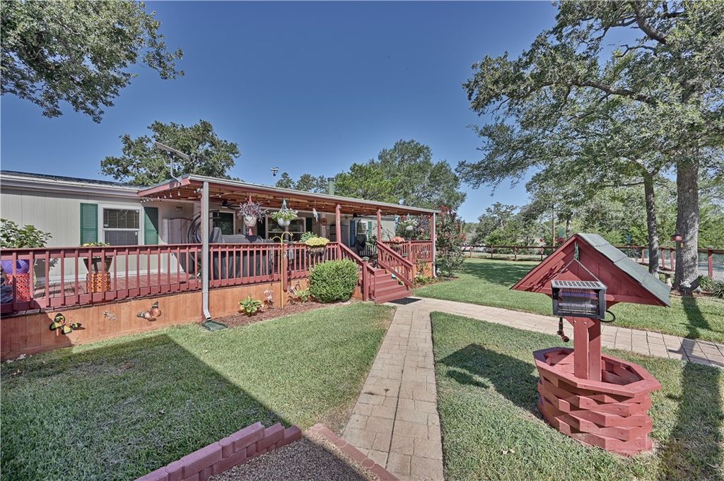 407 Gaywood Lane, Somerville, TX 77879 — photo 2