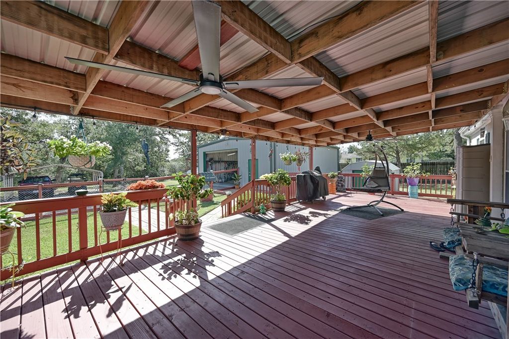 407 Gaywood Lane, Somerville, TX 77879 — photo 3