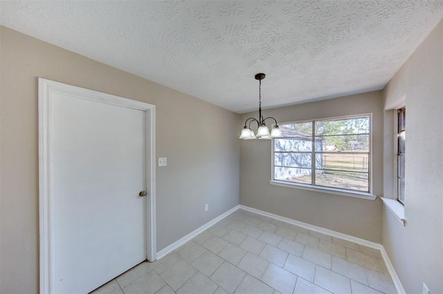 361 Dawn Hill Drive, Friendswood, TX 77546