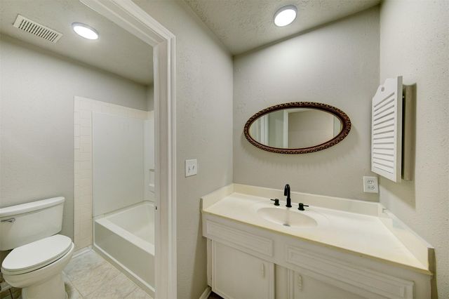 361 Dawn Hill Drive, Friendswood, TX 77546