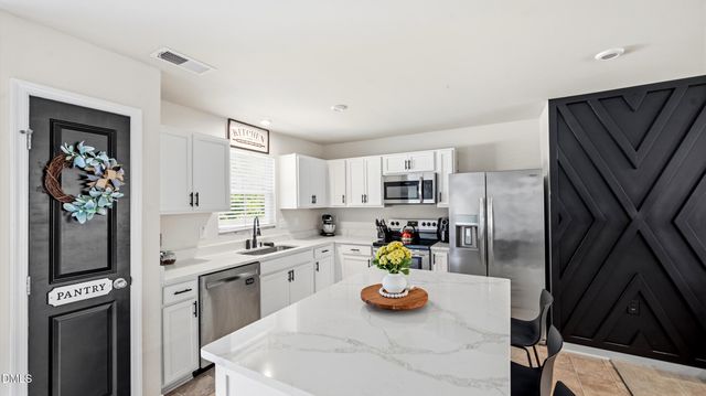 320 Golden Plum Lane, Zebulon, NC 27597