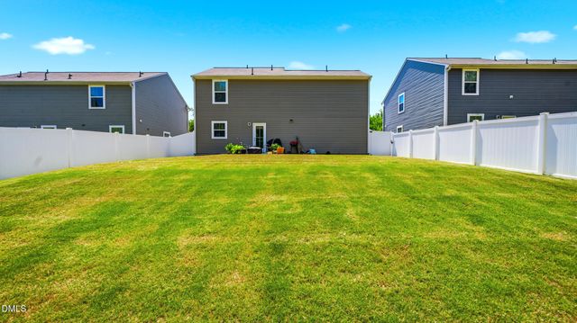 320 Golden Plum Lane, Zebulon, NC 27597