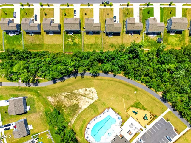 320 Golden Plum Lane, Zebulon, NC 27597