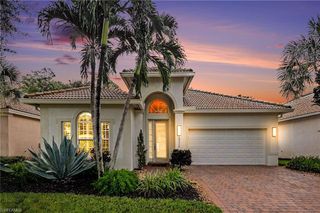 10534 Yorkstone DR, Bonita Springs, FL 34135
