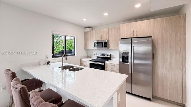 229 NW 12th Court, Florida City, FL 33034