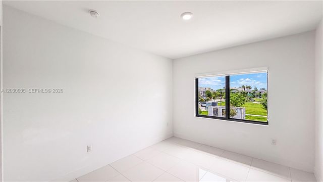 229 NW 12th Court, Florida City, FL 33034