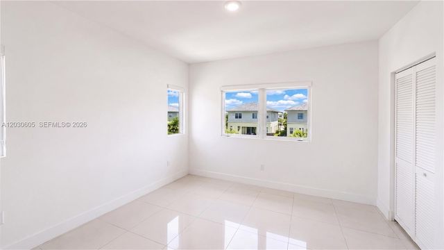 229 NW 12th Court, Florida City, FL 33034