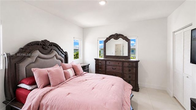 229 NW 12th Court, Florida City, FL 33034