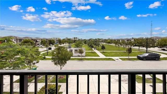 229 NW 12th Court, Florida City, FL 33034