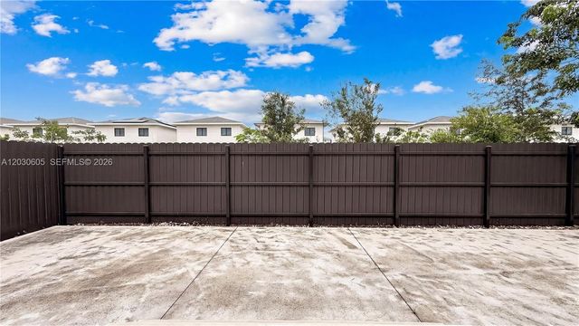 229 NW 12th Court, Florida City, FL 33034