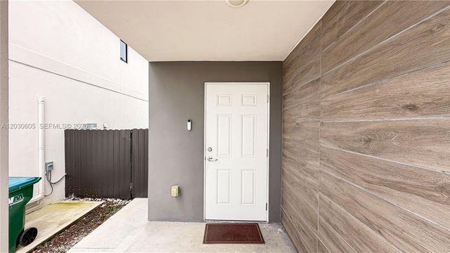 229 NW 12th Court, Florida City, FL 33034