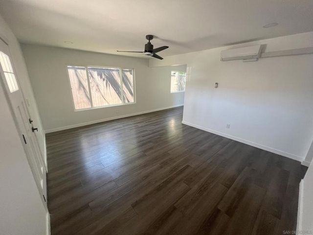 74 Nile St, San Diego, CA 92104