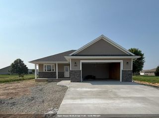 1212 NORTHWOOD DRIVE, Seymour, WI 54165