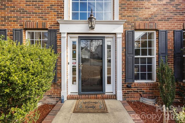 7456 Denali Lane, Charlotte, NC 28216