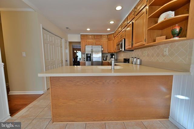 23 FERNWOOD CT, Columbus, NJ 08022