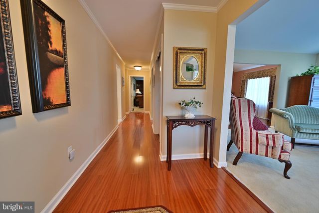 23 FERNWOOD CT, Columbus, NJ 08022