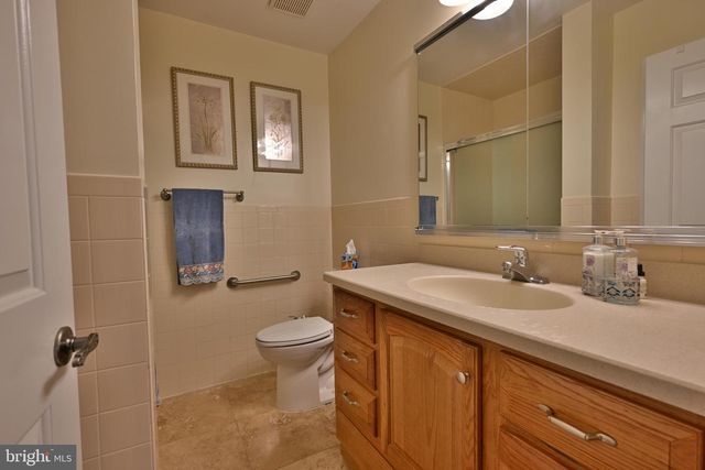 23 FERNWOOD CT, Columbus, NJ 08022