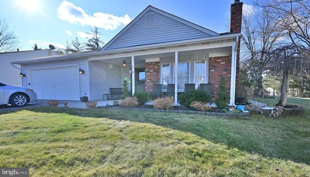 23 FERNWOOD CT, Columbus, NJ 08022