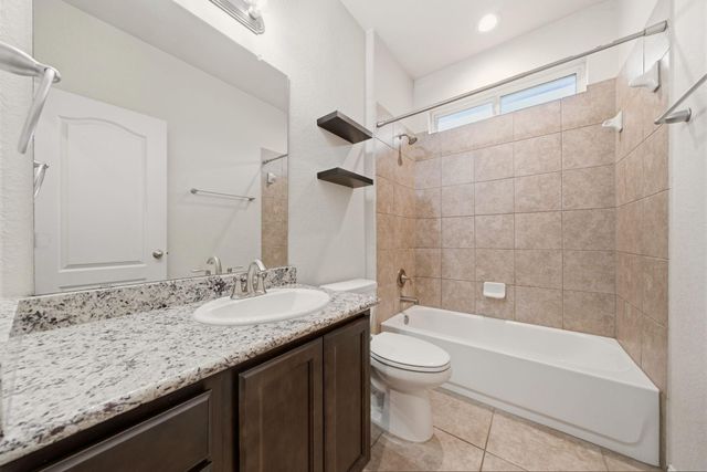 632 W Linnwood Drive, Woodbranch, TX 77357