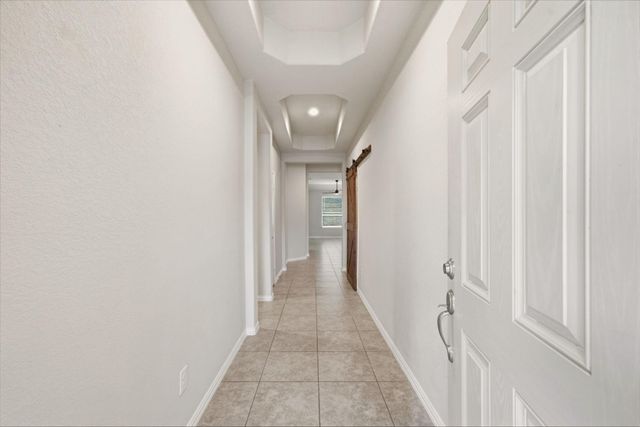 632 W Linnwood Drive, Woodbranch, TX 77357