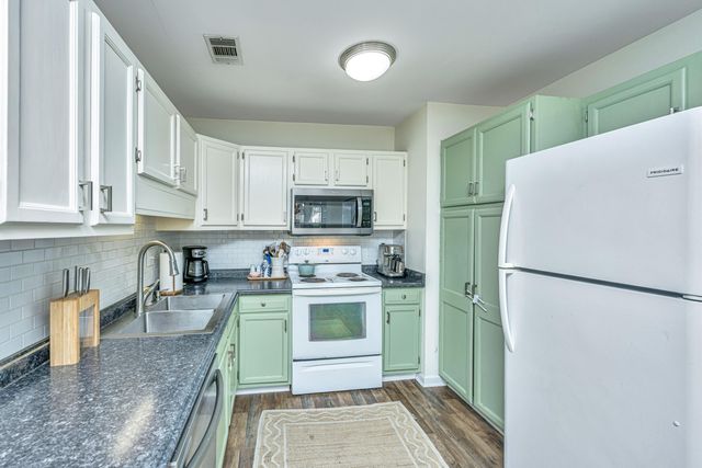 2357 Soling Court, Charleston, SC 29414