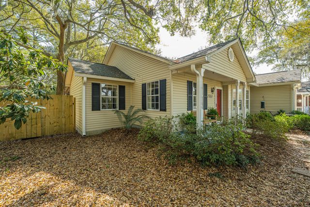 2357 Soling Court, Charleston, SC 29414
