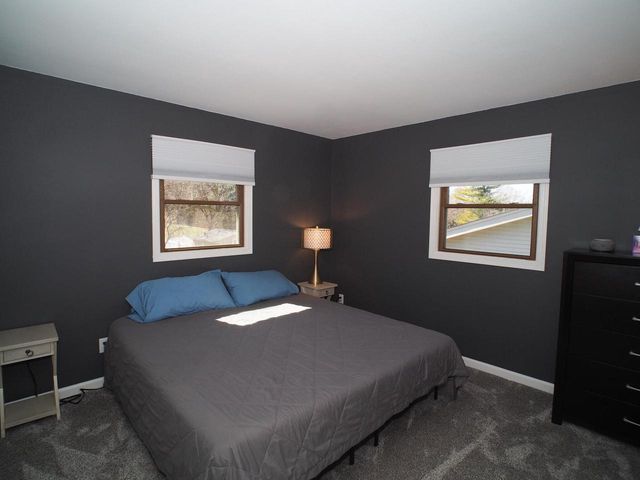 2401 Lander LANE, Waukesha, WI 53188