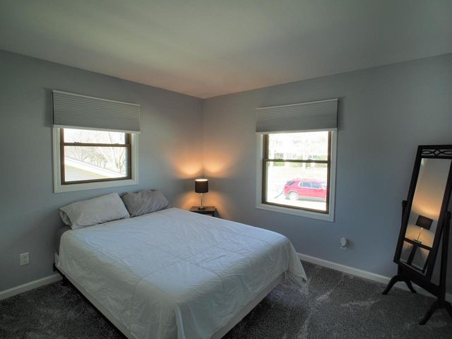 2401 Lander LANE, Waukesha, WI 53188