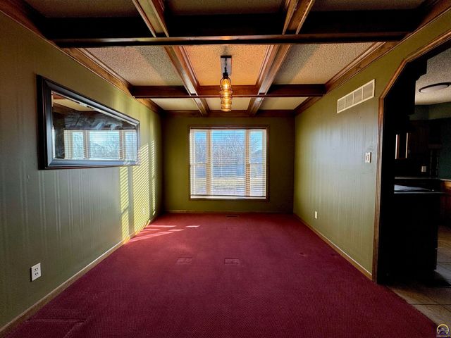 3630 SW Kings Forest RD, Topeka, KS 66610