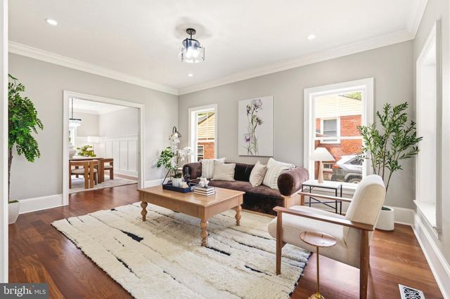 2232 N UNDERWOOD ST, Falls Church, VA 22043
