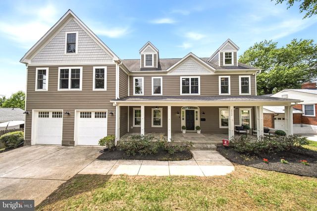 2232 N UNDERWOOD ST, Falls Church, VA 22043