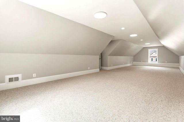 2232 N UNDERWOOD ST, Falls Church, VA 22043
