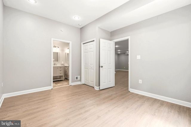 2232 N UNDERWOOD ST, Falls Church, VA 22043