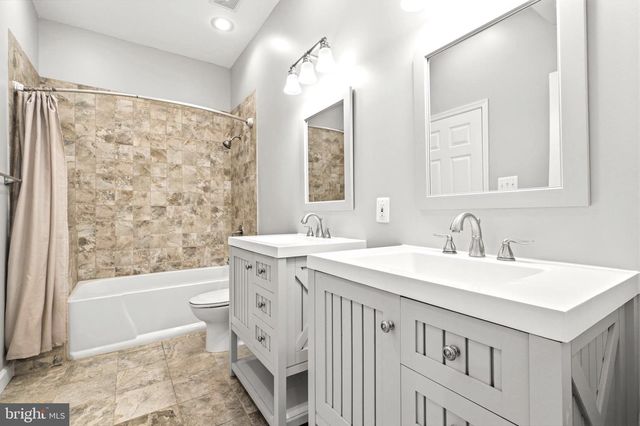 2232 N UNDERWOOD ST, Falls Church, VA 22043