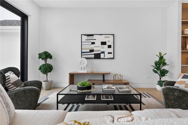 4842 Biloxi Avenue, Toluca Lake (los Angeles), CA 91601