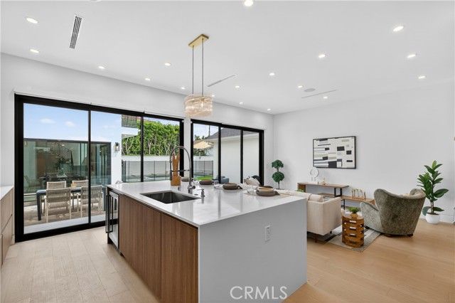 4842 Biloxi Avenue, Toluca Lake (los Angeles), CA 91601