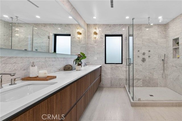 4842 Biloxi Avenue, Toluca Lake (los Angeles), CA 91601