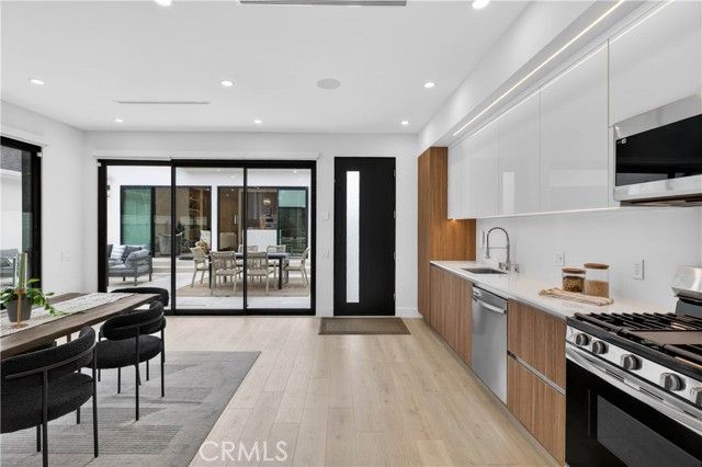 4842 Biloxi Avenue, Toluca Lake (los Angeles), CA 91601