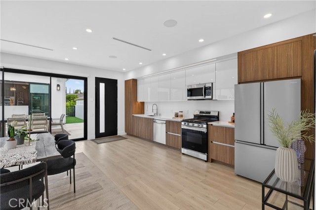 4842 Biloxi Avenue, Toluca Lake (los Angeles), CA 91601