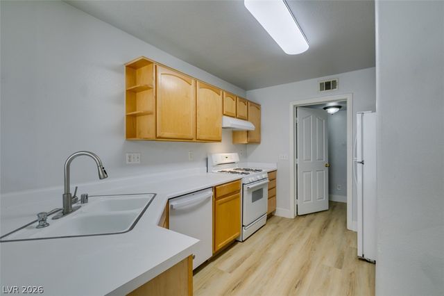 199 Oro Canyon Street, Henderson, NV 89074
