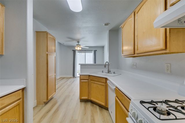 199 Oro Canyon Street, Henderson, NV 89074